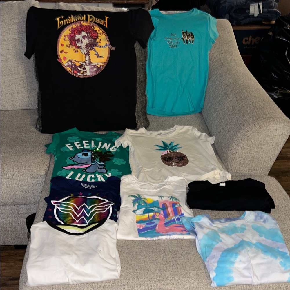 Girls t-shirts (9 shirts)